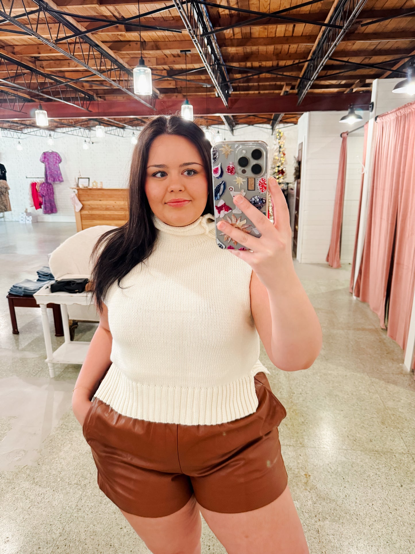 PLUS SIZE Kendra Leather Shorts, BROWN