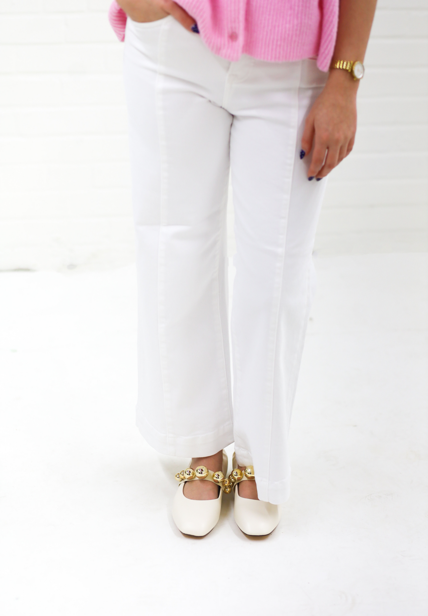 Jodi Jean, WHITE