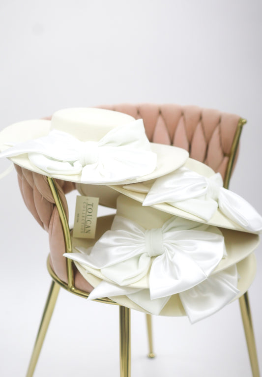 Diana Hat, WHITE