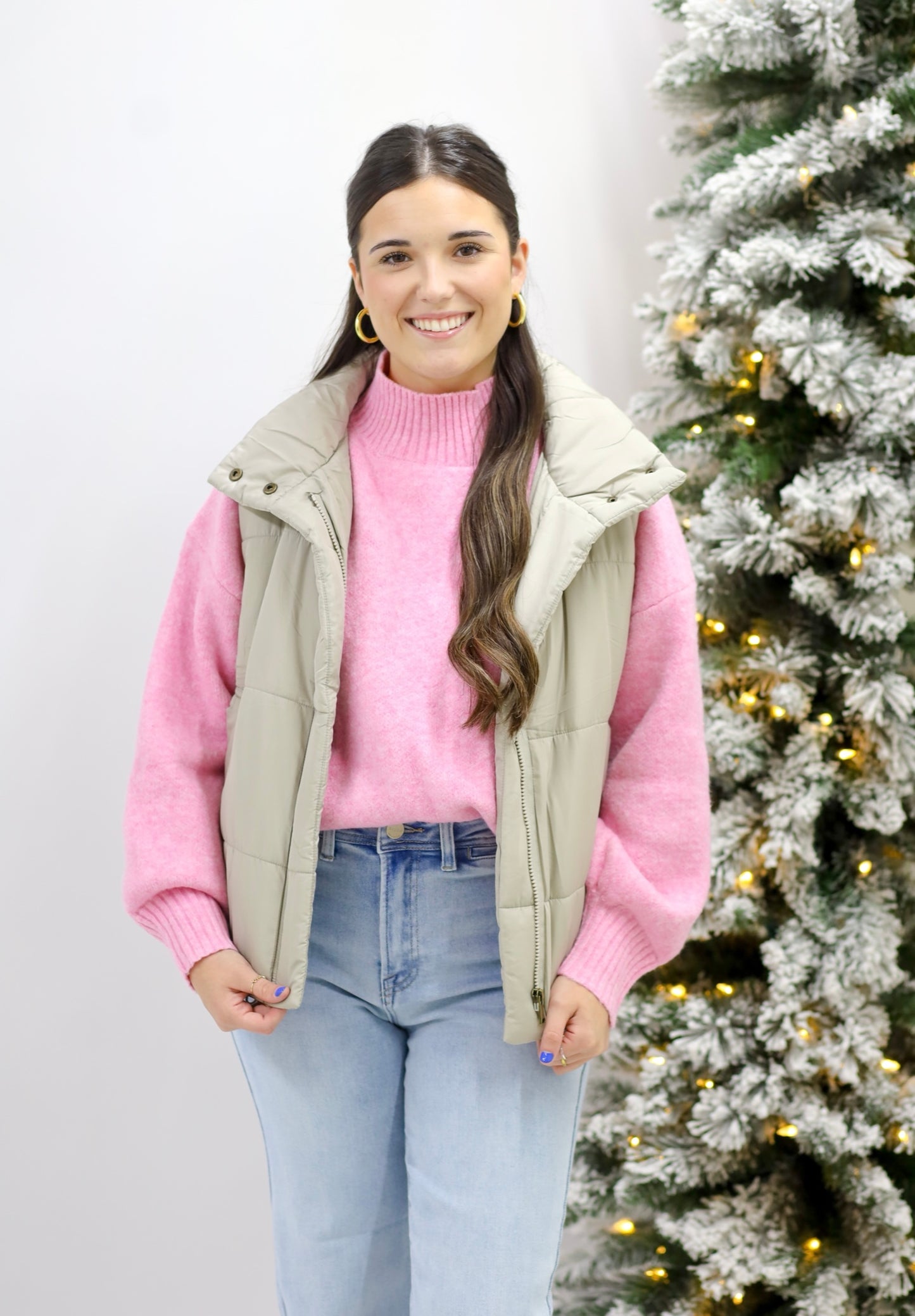 Elizabeth Vest, GREY