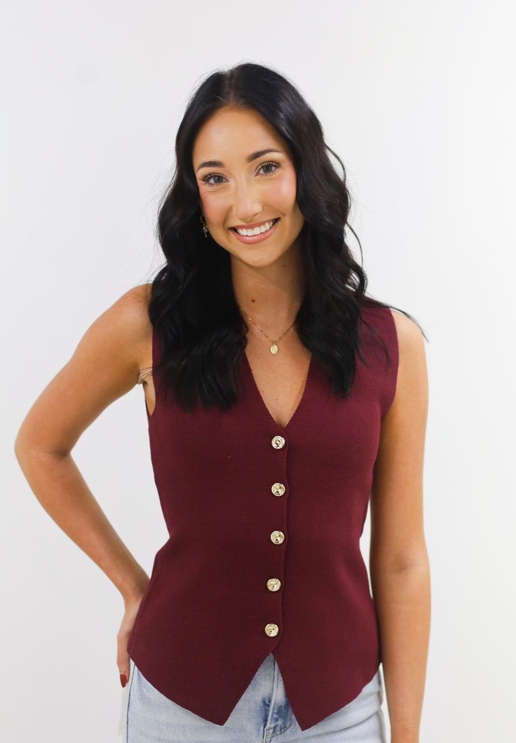 Mary Top, WINE