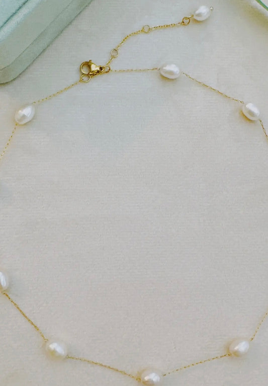 String Pearl Necklace, GOLD
