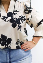 Mia Top, TAN